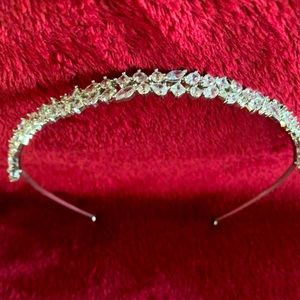 Vera Wang Crystal Cluster Headband